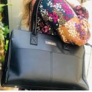 Mary Kay large travel tote with flower lining